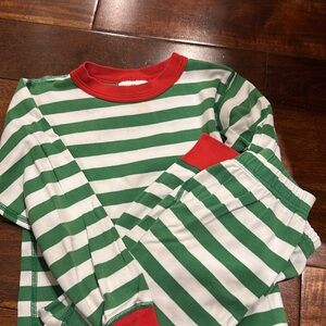 Hanna Andersson Green and White Striped Pajama Set with Red Trim